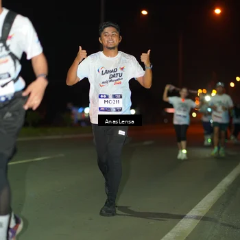 Runner Photo 7634260