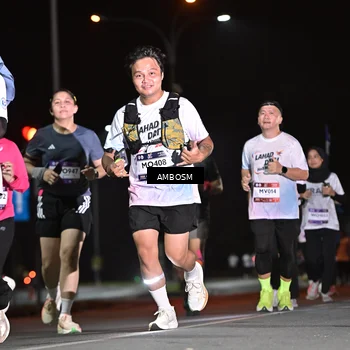 Runner Photo 7634263