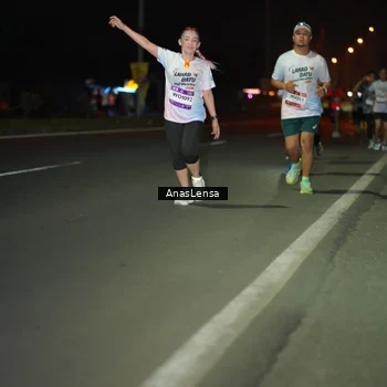 Runner Photo 7634269