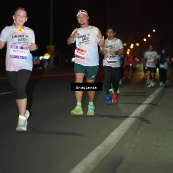 Runner Photo 7634273