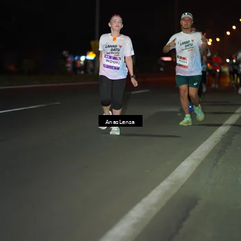 Runner Photo 7634274