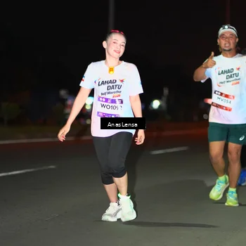 Runner Photo 7634277