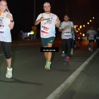 Runner Photo 7634279