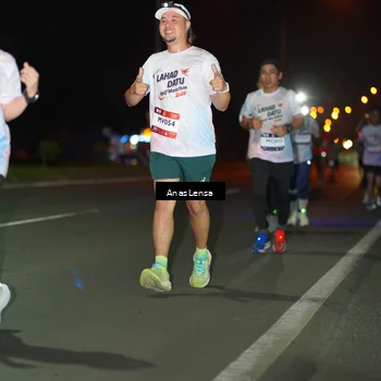 Runner Photo 7634284