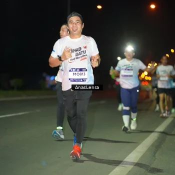 Runner Photo 7634289