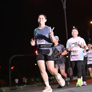 Runner Photo 7634304