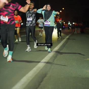 Runner Photo 7634305