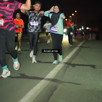 Runner Photo 7634310