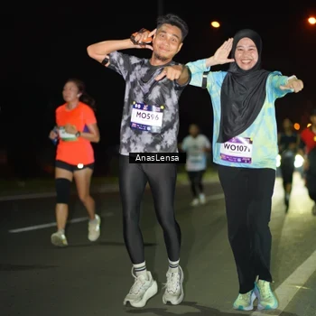 Runner Photo 7634314