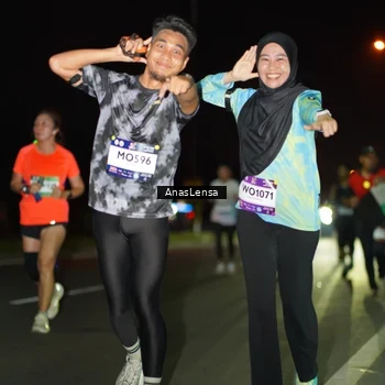 Runner Photo 7634315