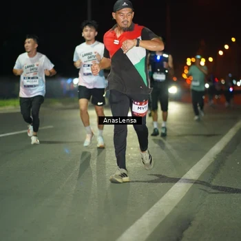 Runner Photo 7634326