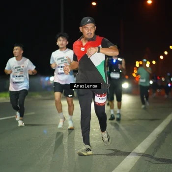 Runner Photo 7634327