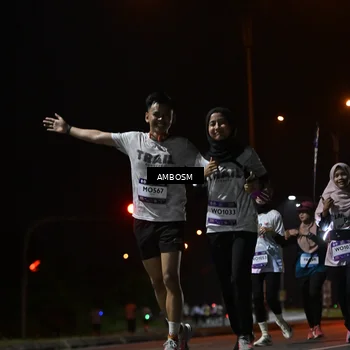 Runner Photo 7634331