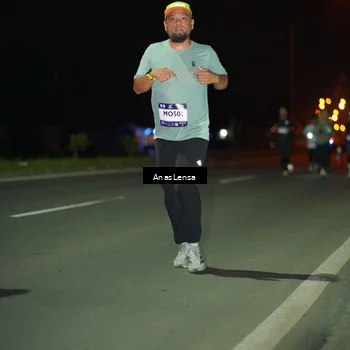 Runner Photo 7634343