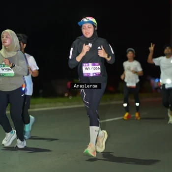 Runner Photo 7634362