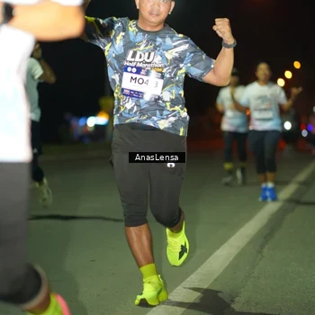 Runner Photo 7634364