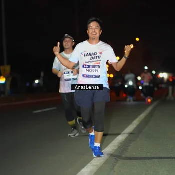 Runner Photo 7634377