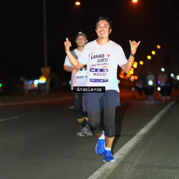 Runner Photo 7634379