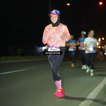 Runner Photo 7634397