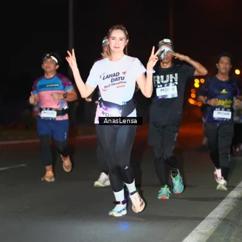 Runner Photo 7634409