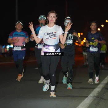 Runner Photo 7634414