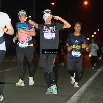 Runner Photo 7634424