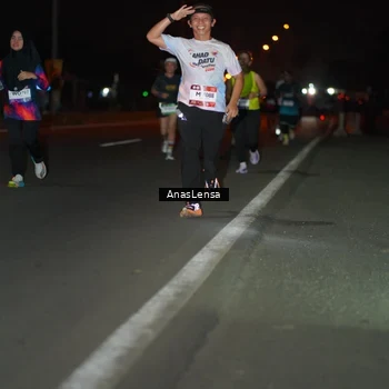 Runner Photo 7634427