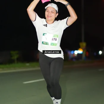 Runner Photo 7634445