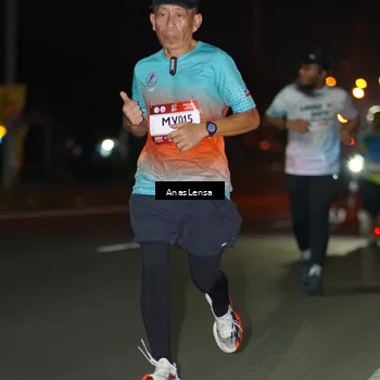 Runner Photo 7634454