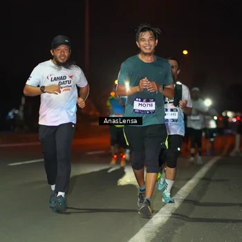 Runner Photo 7634465