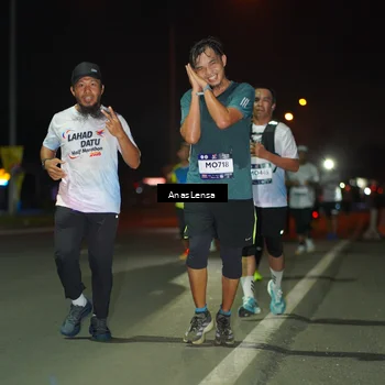 Runner Photo 7634470