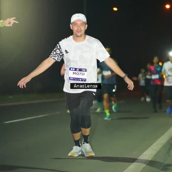 Runner Photo 7634497