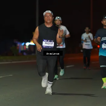 Runner Photo 7634525