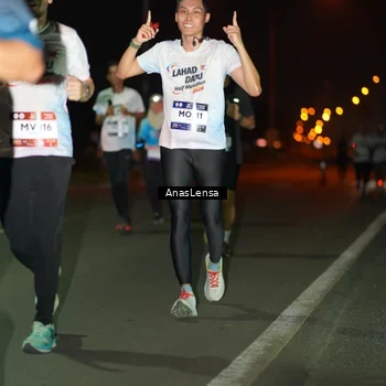 Runner Photo 7634545