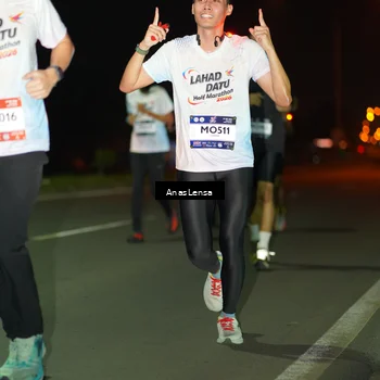 Runner Photo 7634552