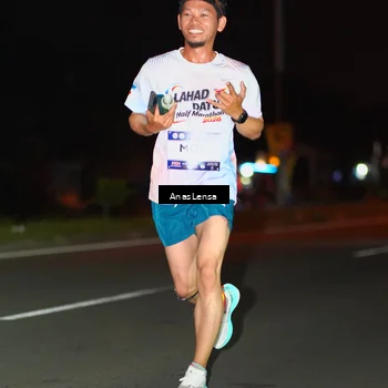 Runner Photo 7634582