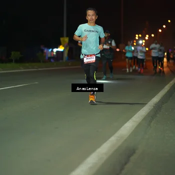 Runner Photo 7634585