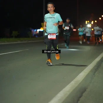 Runner Photo 7634587