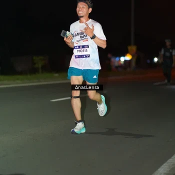 Runner Photo 7634589