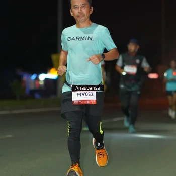 Runner Photo 7634591