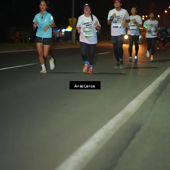 Runner Photo 7634612