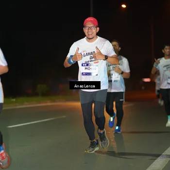 Runner Photo 7634626
