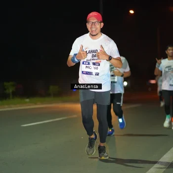 Runner Photo 7634636