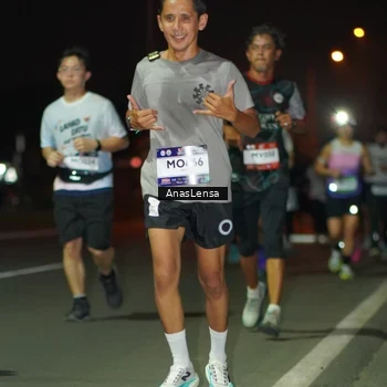 Runner Photo 7634653