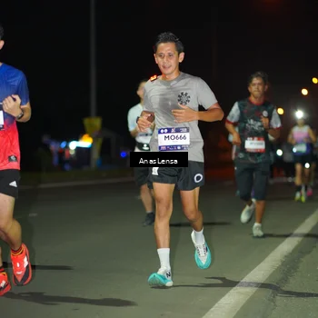 Runner Photo 7634654