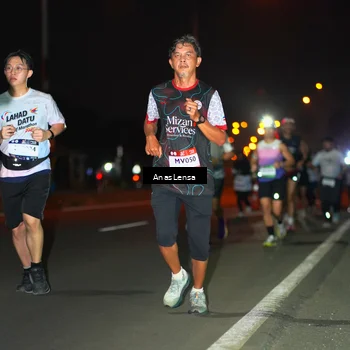 Runner Photo 7634662