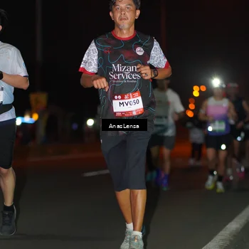Runner Photo 7634666