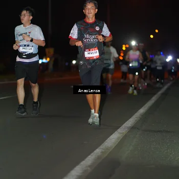Runner Photo 7634668