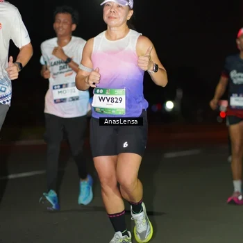 Runner Photo 7634679