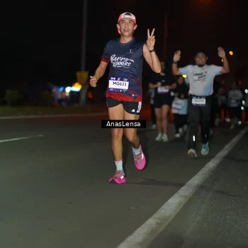 Runner Photo 7634692